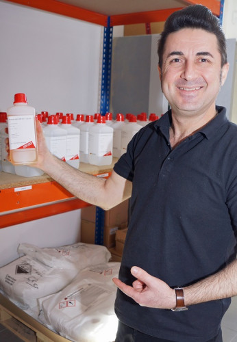 Person_jen_2_bild_500 Person_jen_2_bild_500